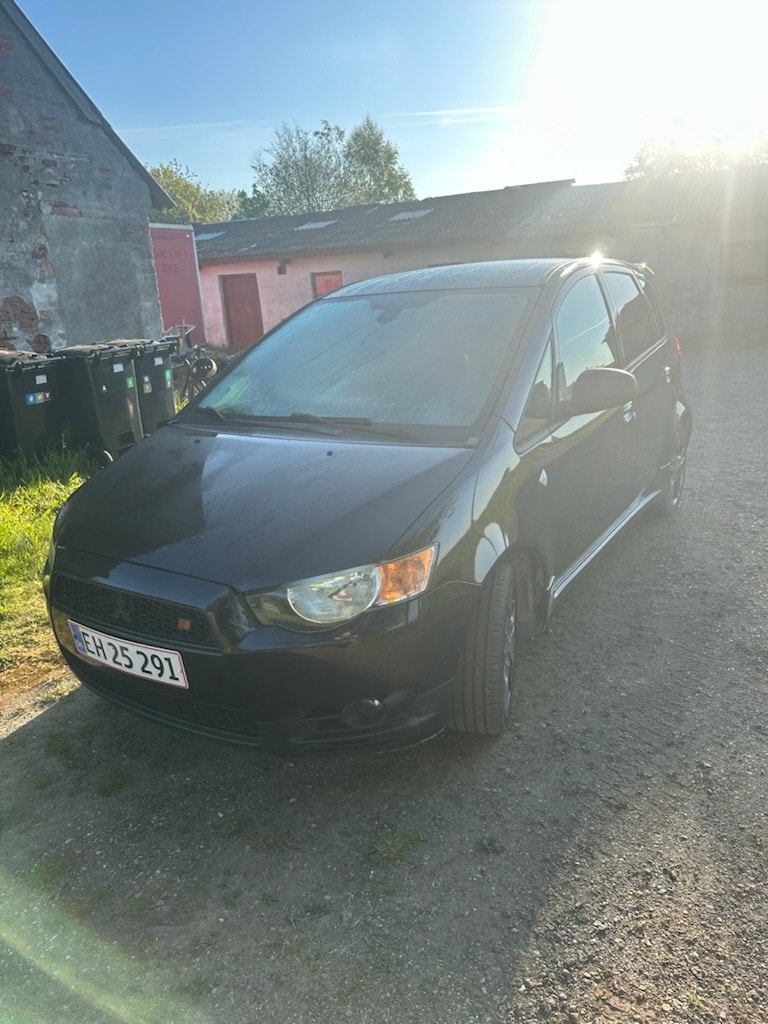 Mitsubishi Colt til salg hos Nabilli