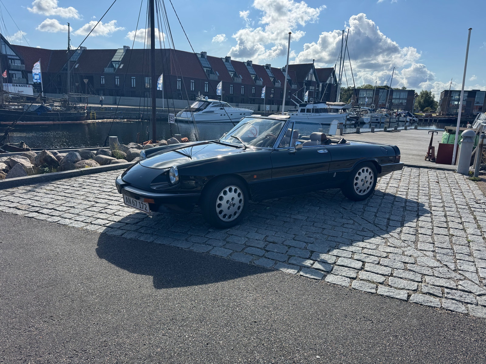Alfa Romeo Spider til salg hos Nabilli