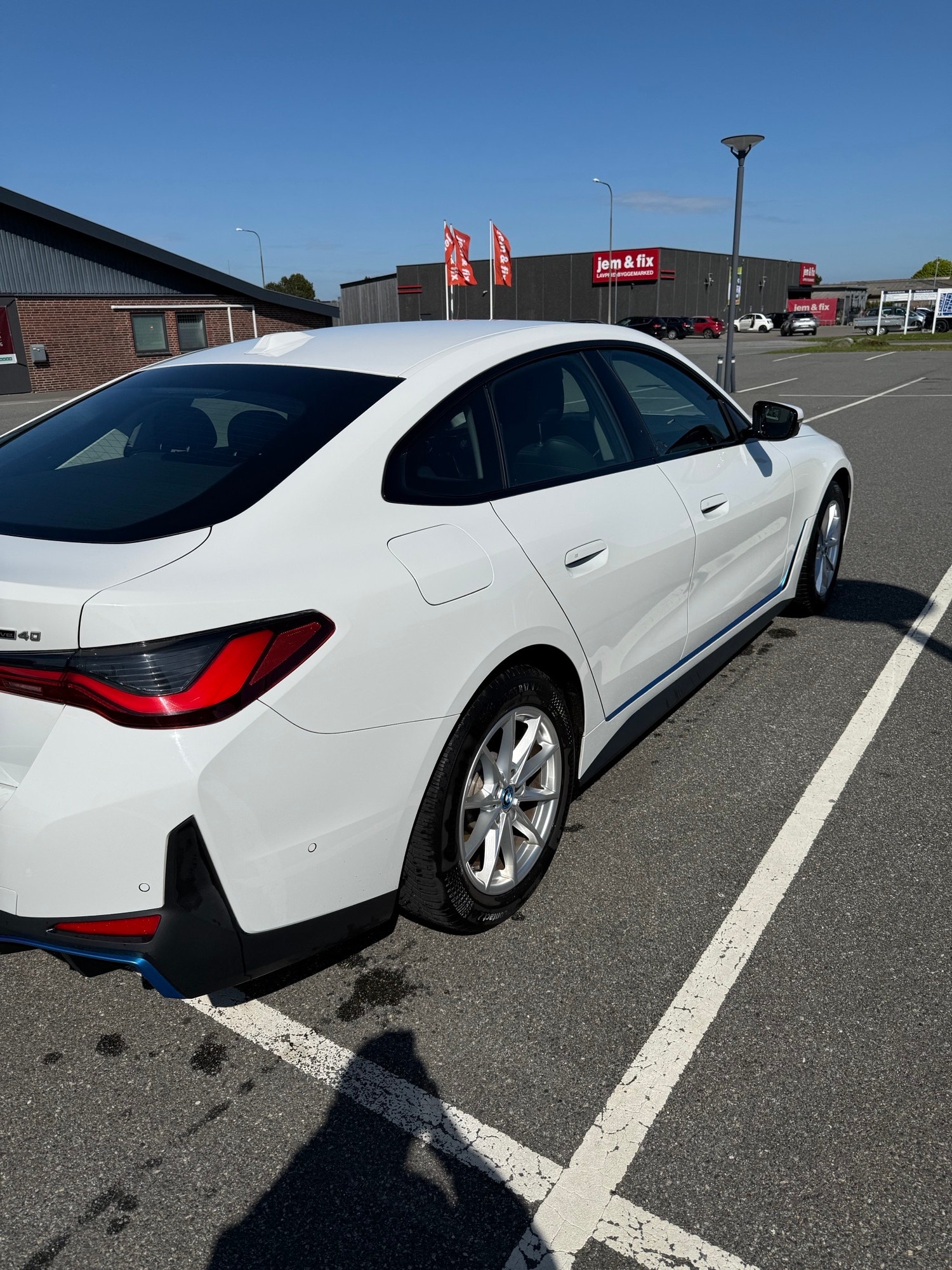 BMW i4 til salg hos Nabilli