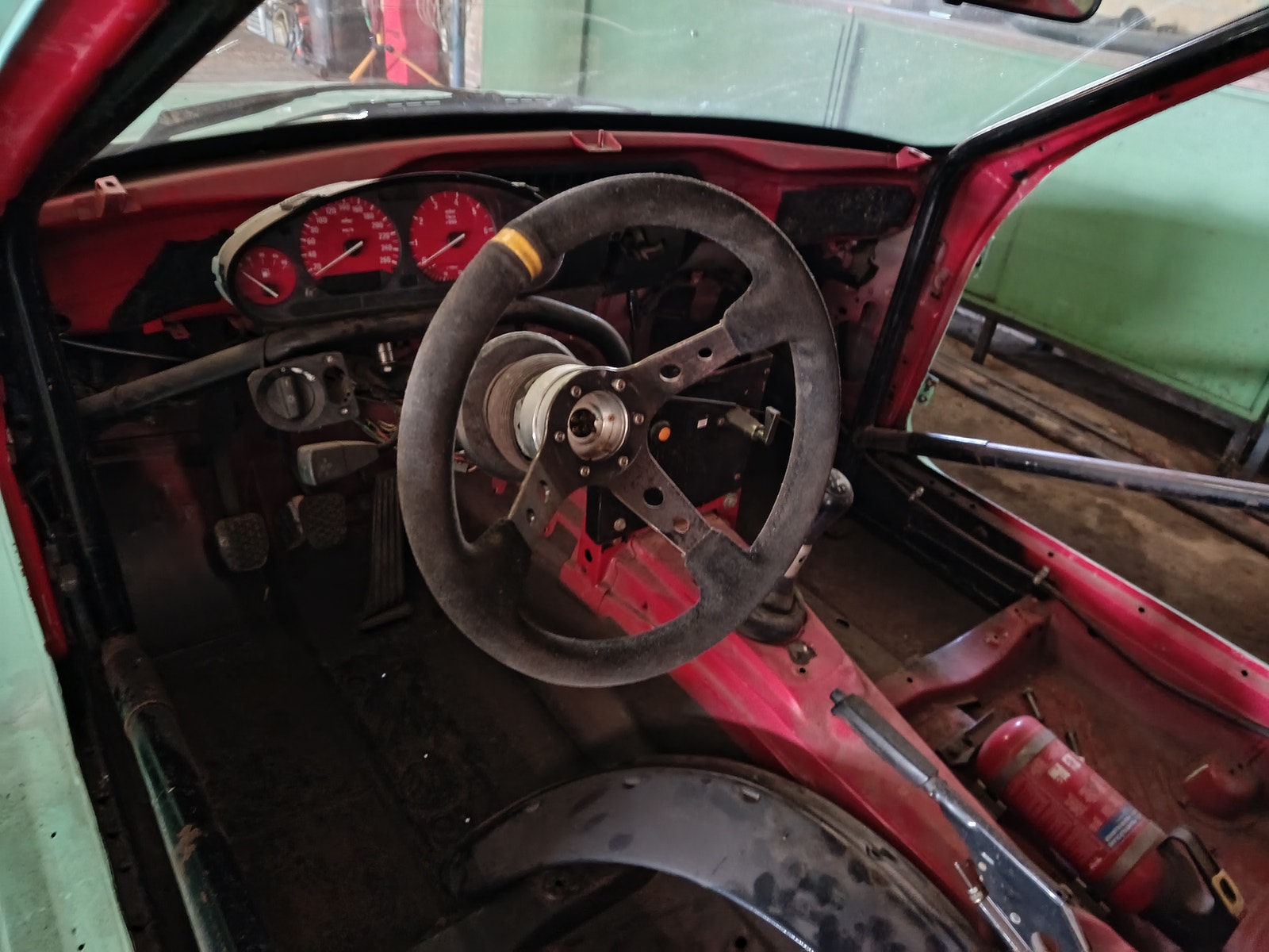 BMW 318iS til salg hos Nabilli