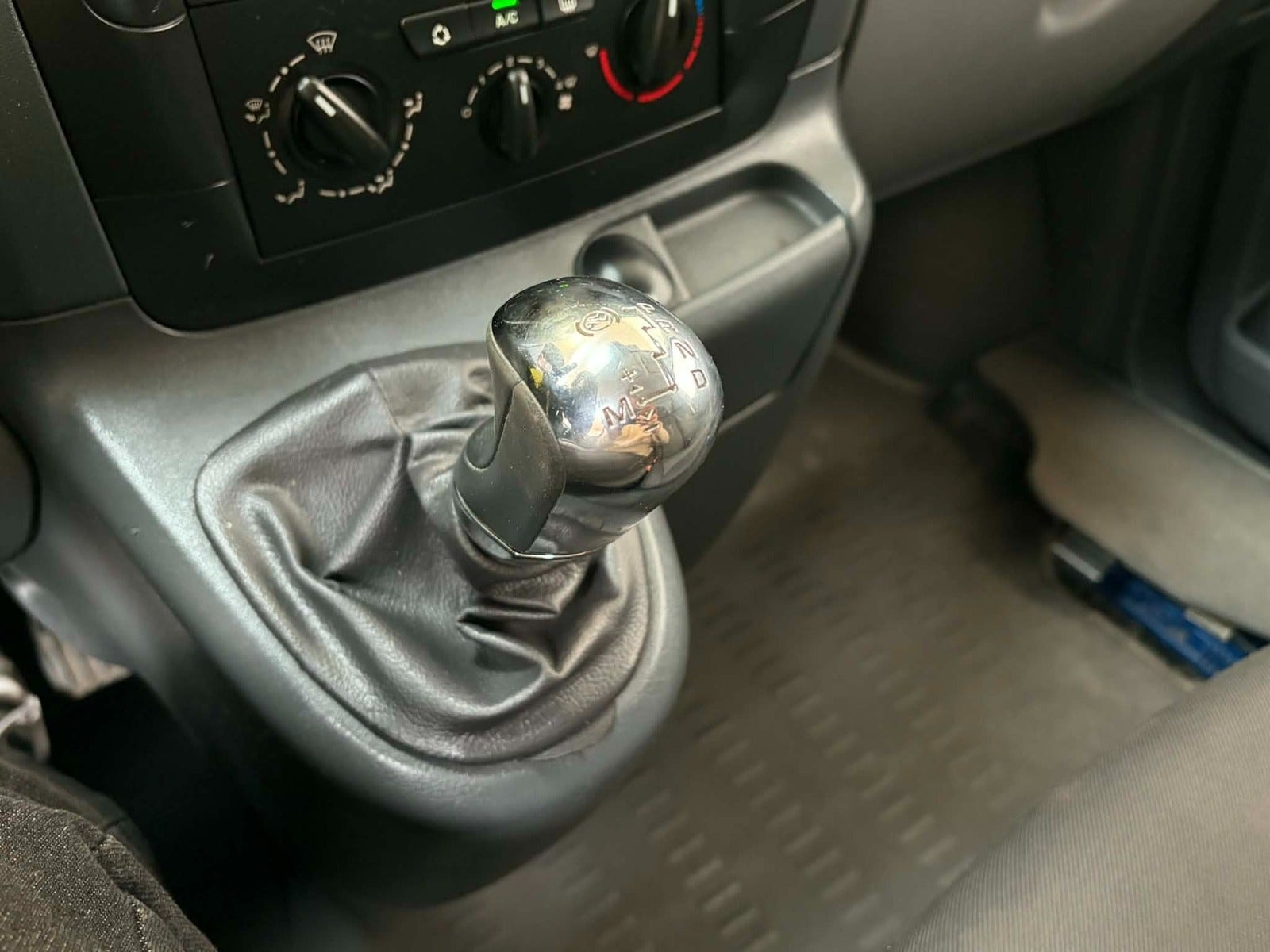 Peugeot Expert til salg hos Nabilli