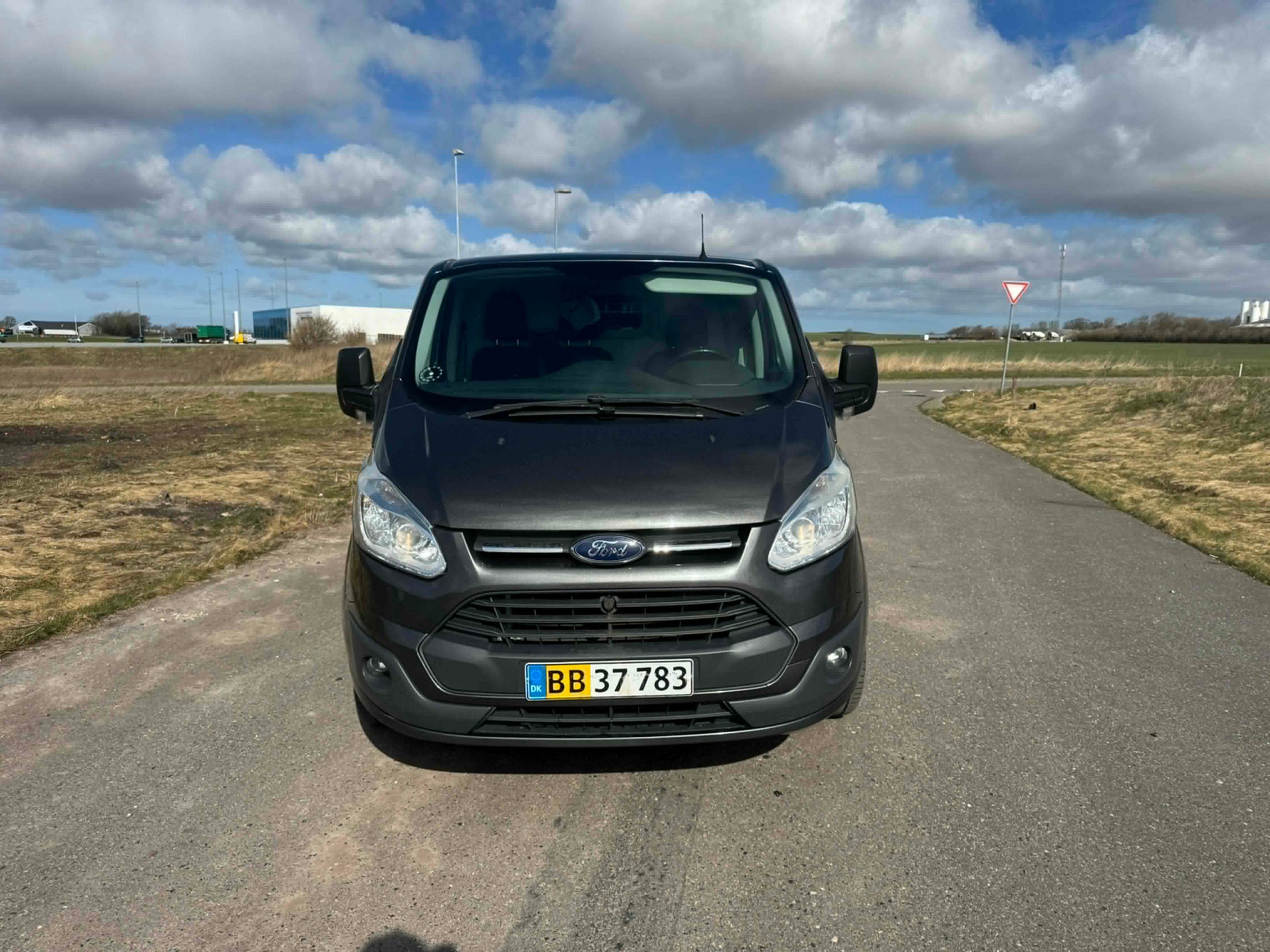 Ford Transit Custom 270S til salg hos Nabilli