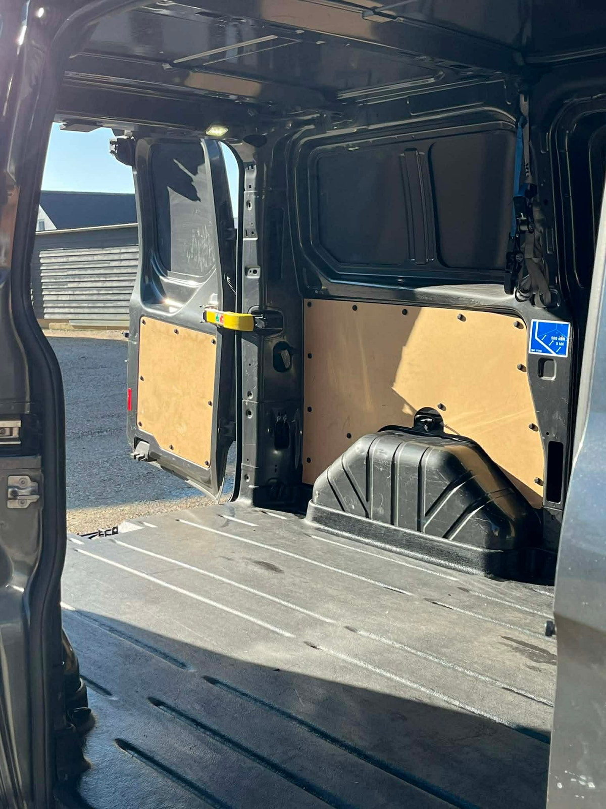 Ford Transit Custom 270S til salg hos Nabilli