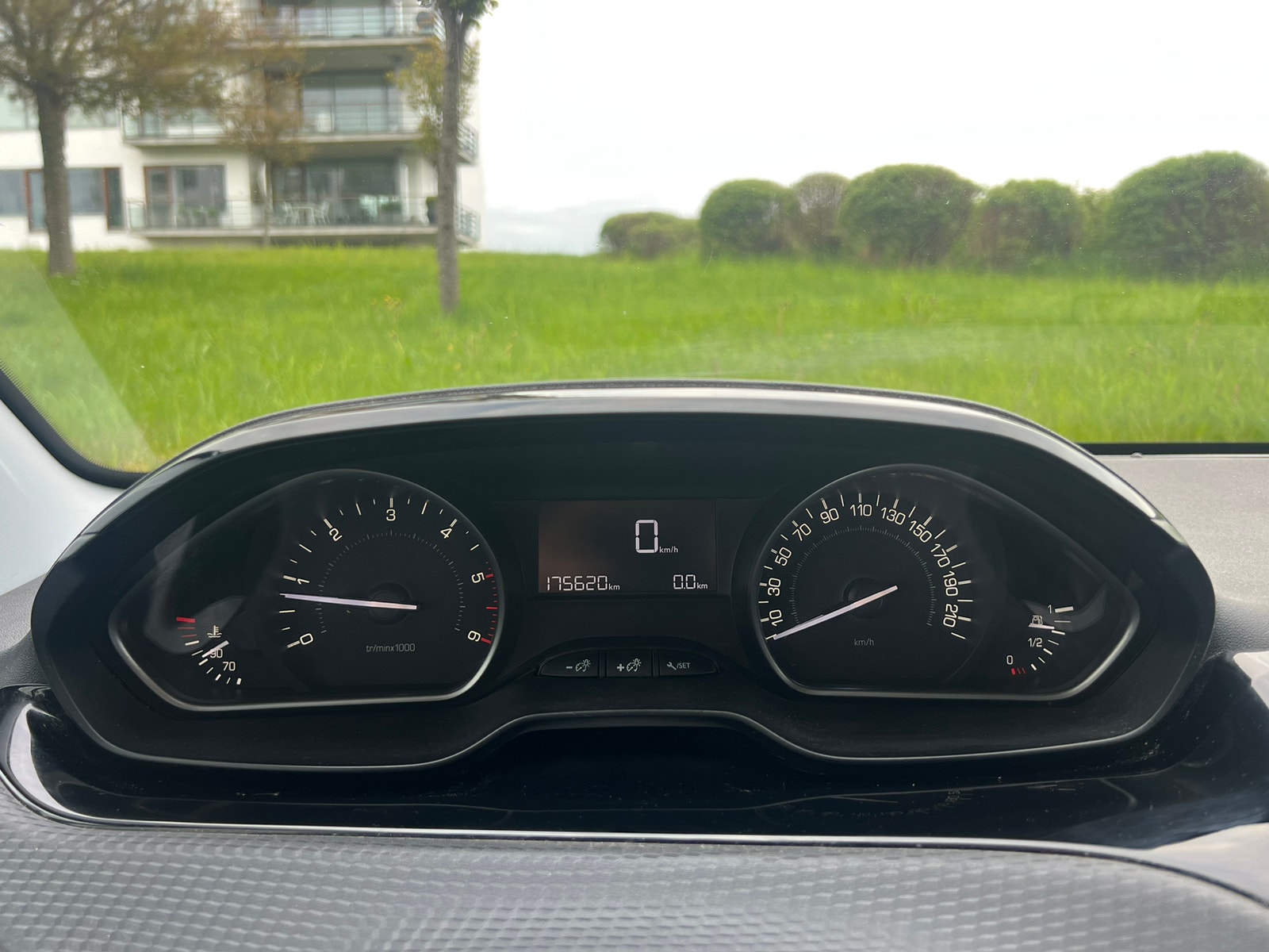 Peugeot 208 til salg hos Nabilli