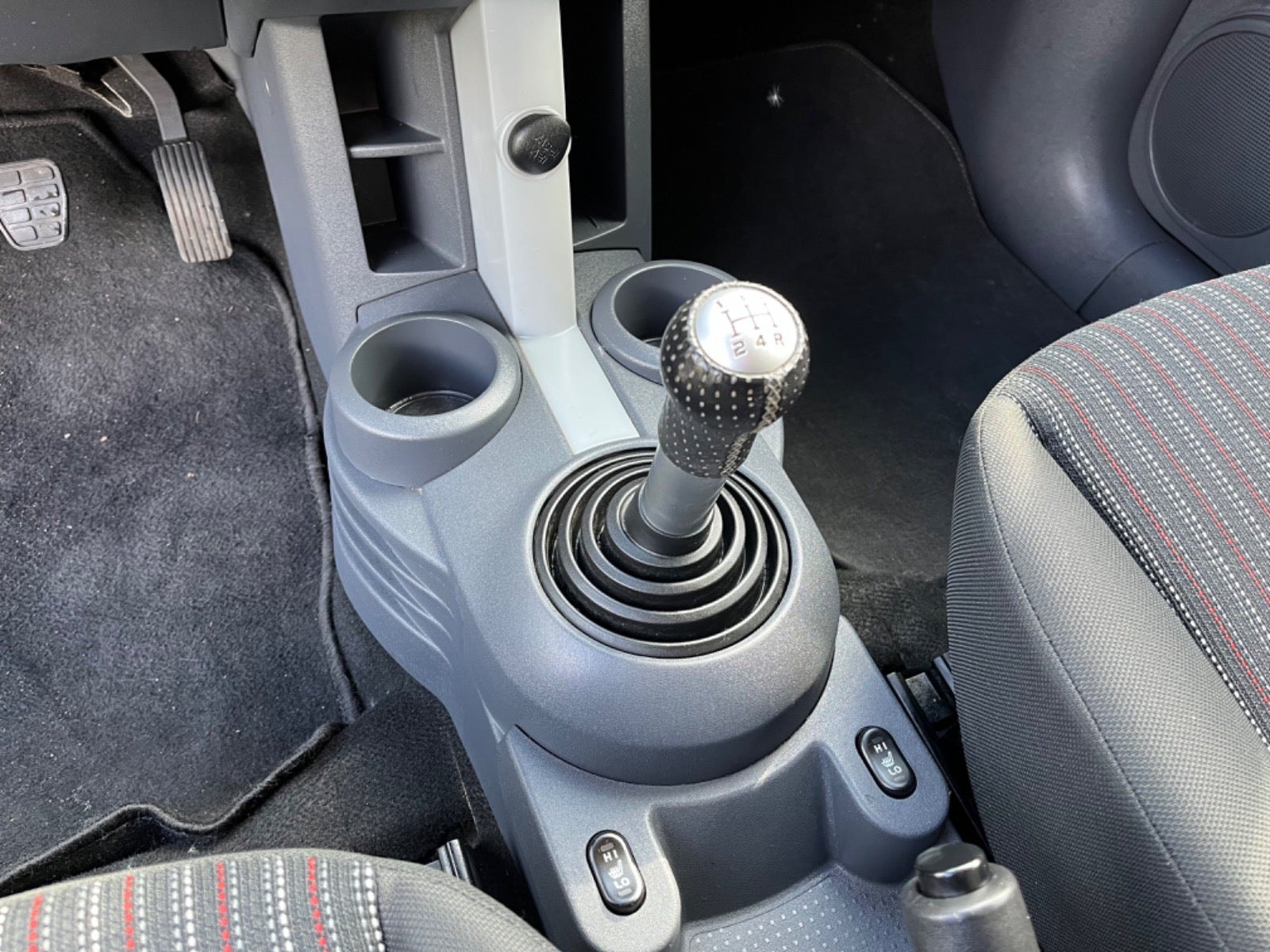 Mitsubishi Colt til salg hos Nabilli