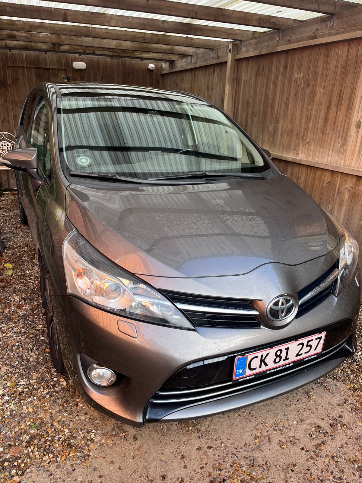 Toyota Verso til salg hos Nabilli