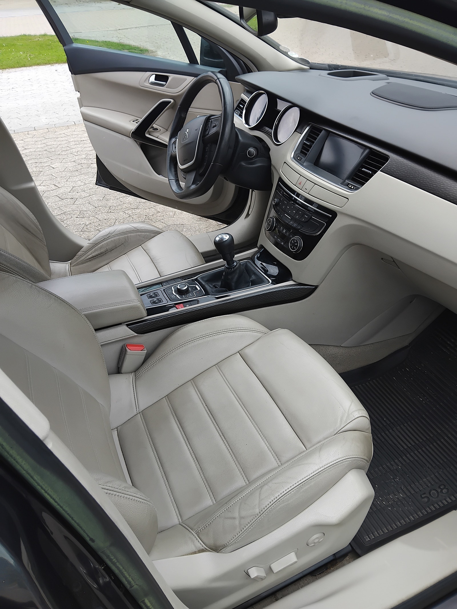Peugeot 508 til salg hos Nabilli