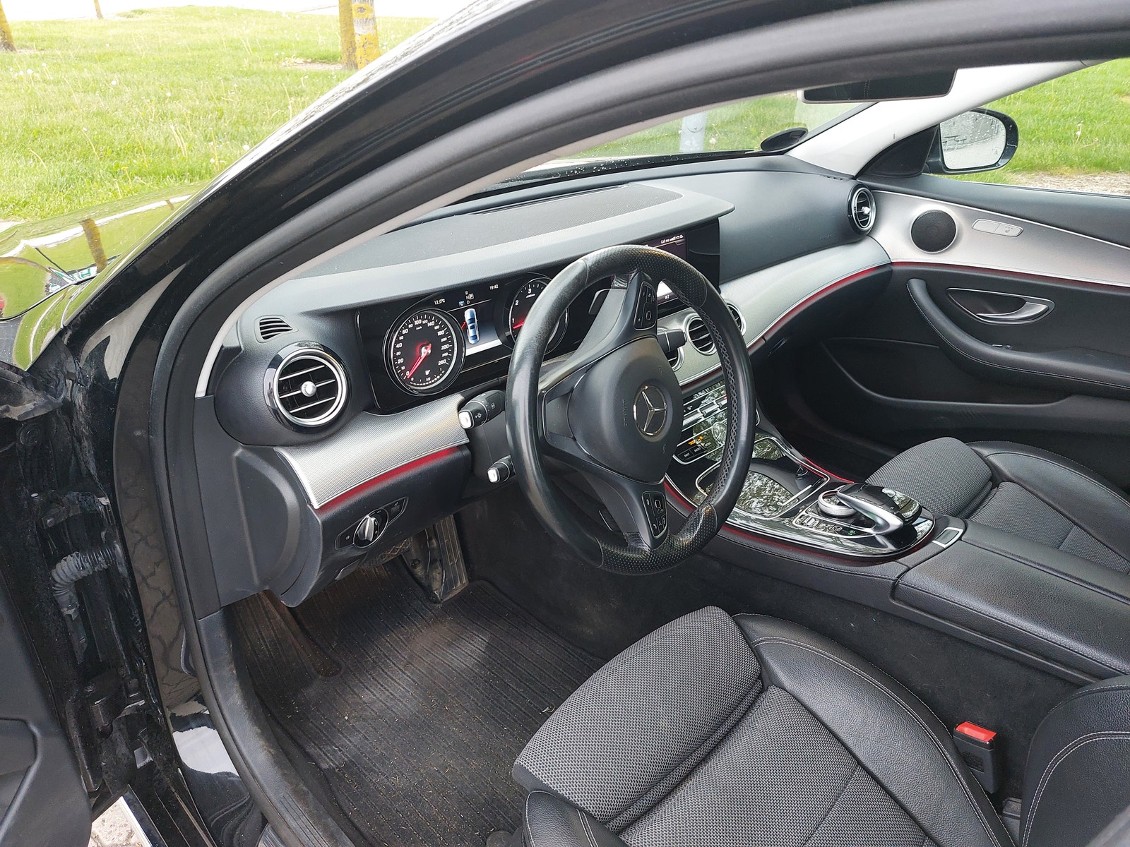 Mercedes E220 d til salg hos Nabilli