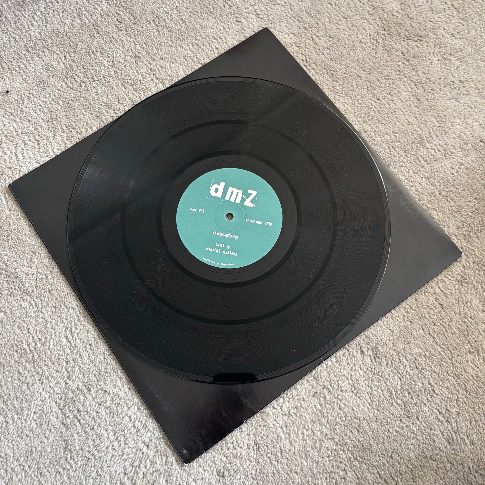 Digital Mystikz – Education / Horrid Henry vinyl single DMZ021 | DBA