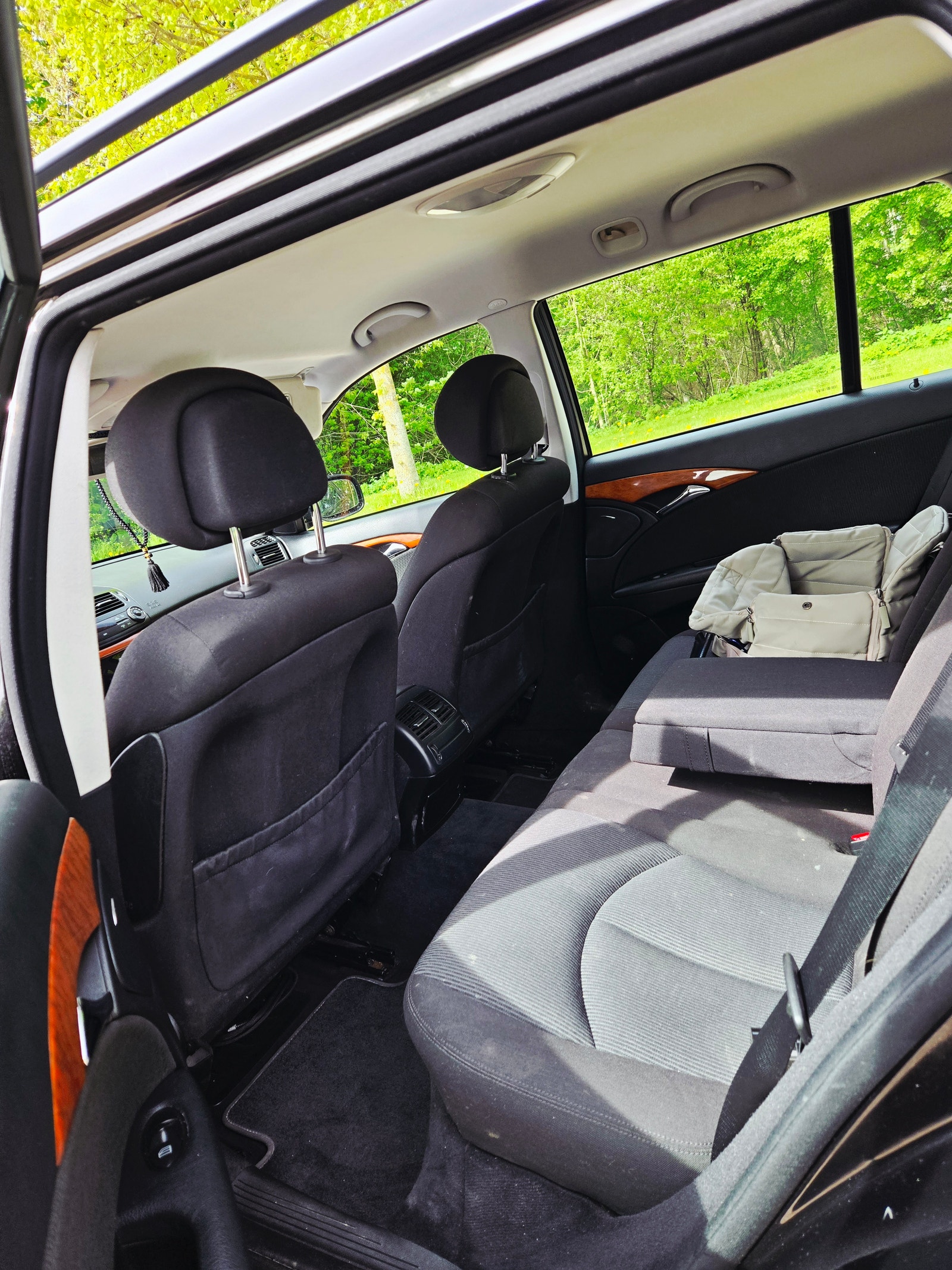 Mercedes E220 til salg hos Nabilli