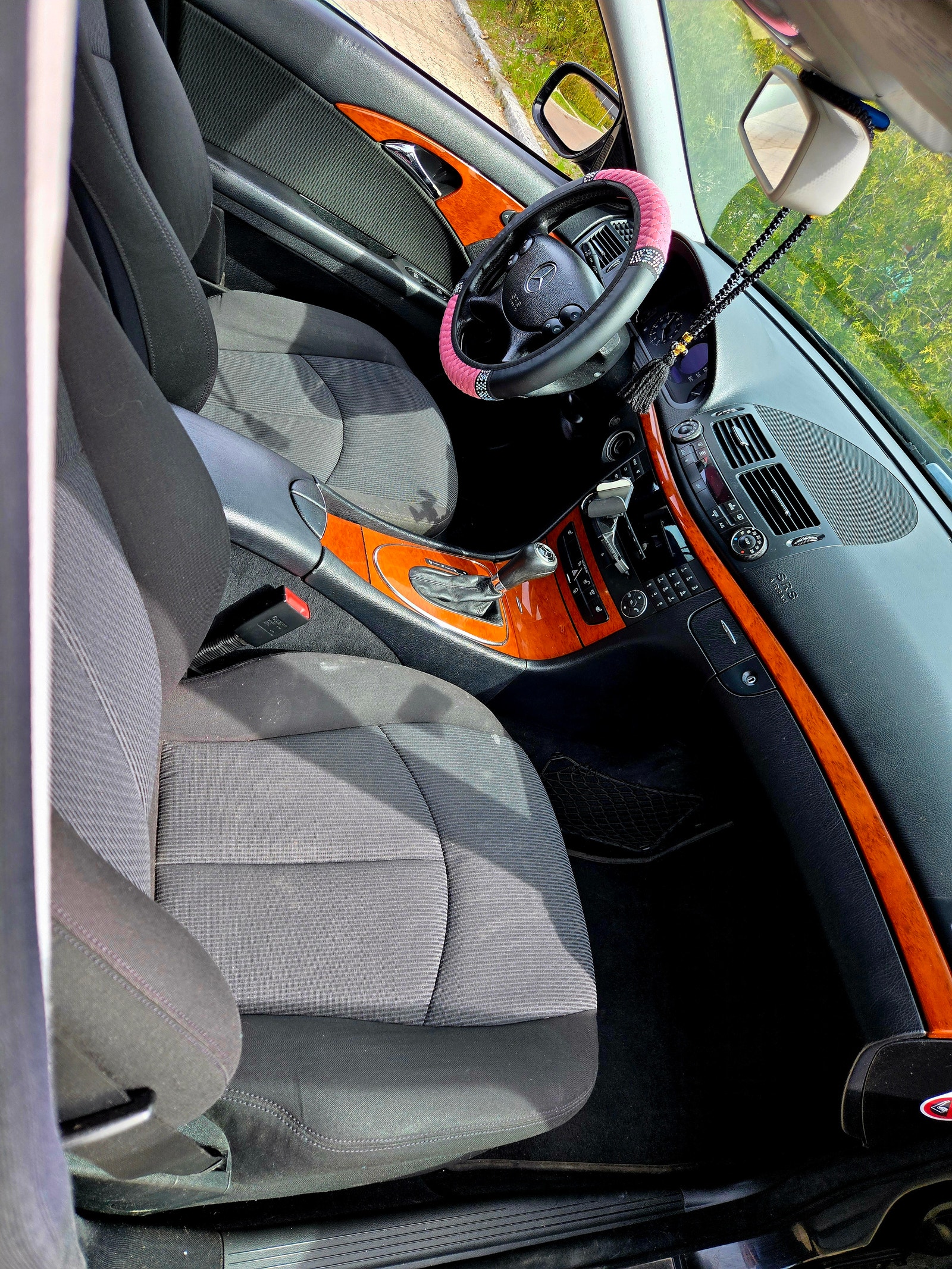 Mercedes E220 til salg hos Nabilli
