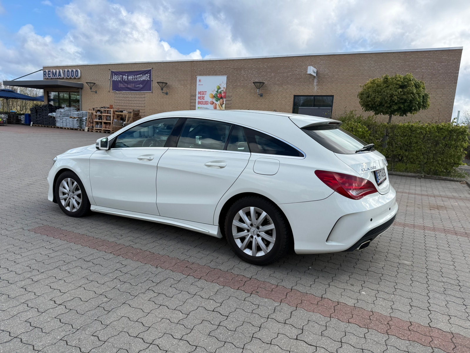 Mercedes CLA200 til salg hos Nabilli