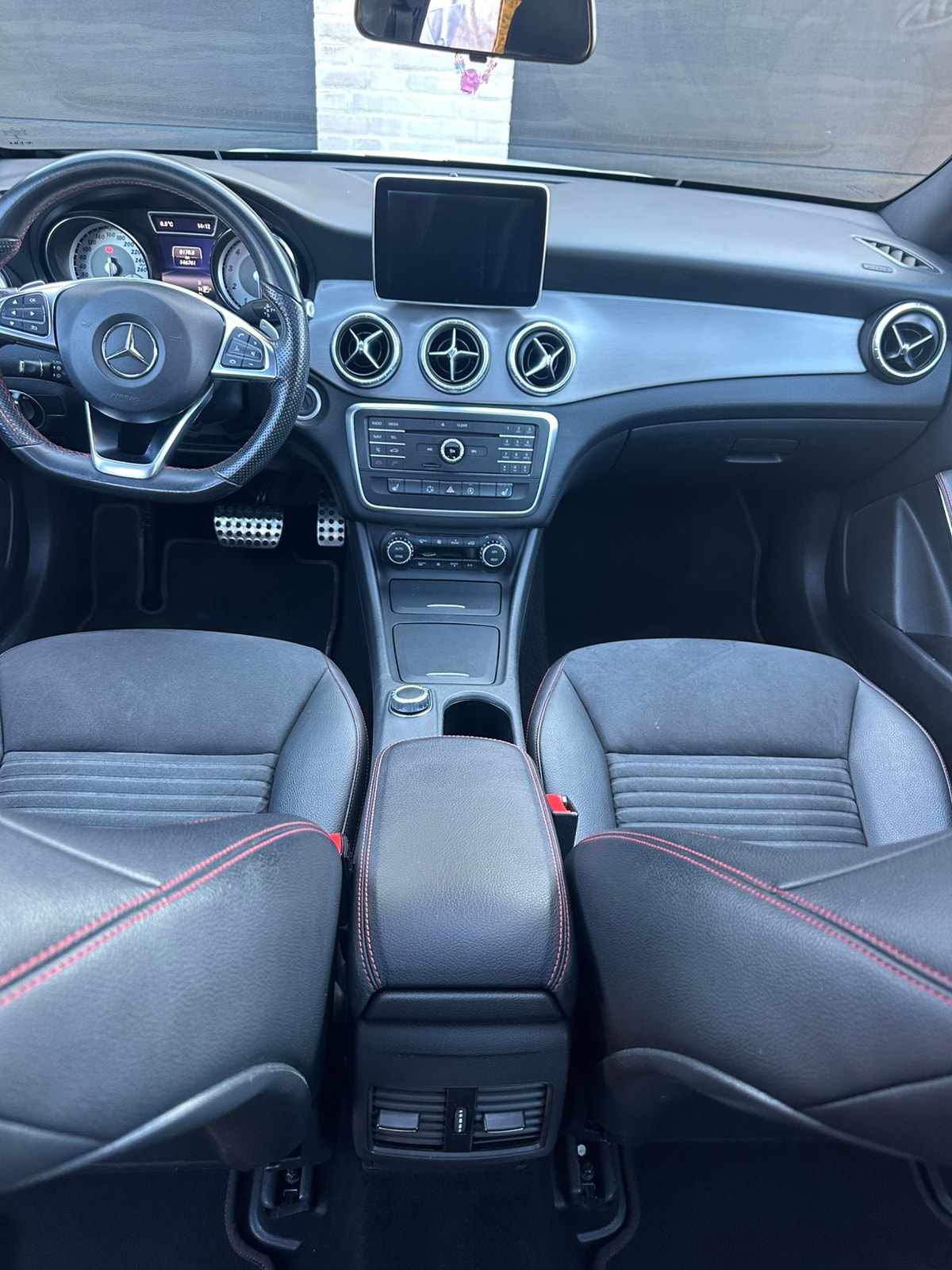 Mercedes CLA200 til salg hos Nabilli