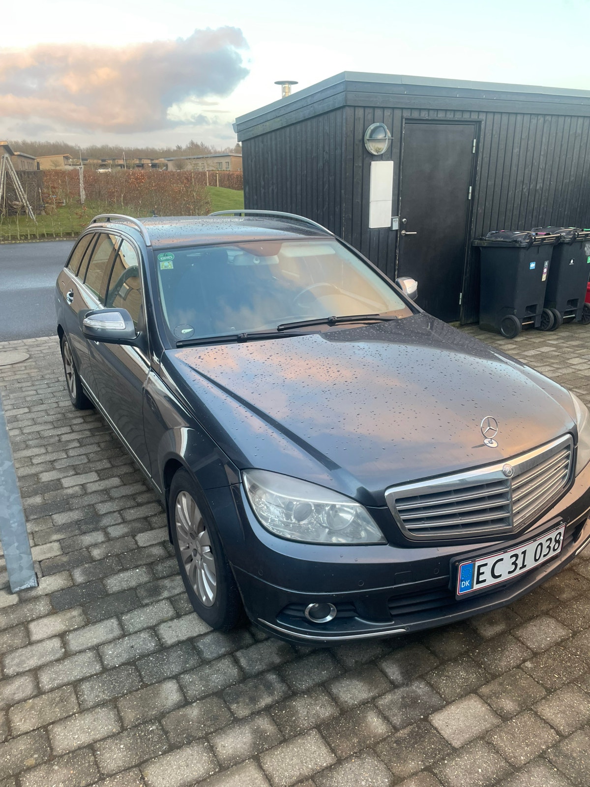 Mercedes C200 til salg hos Nabilli
