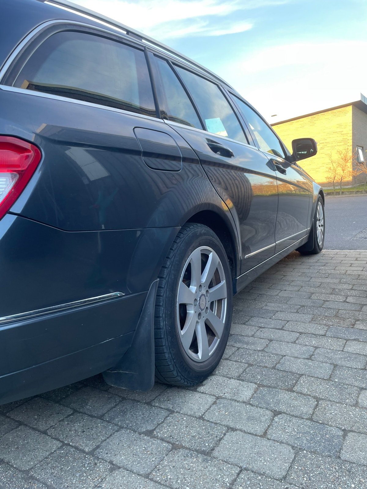 Mercedes C200 til salg hos Nabilli