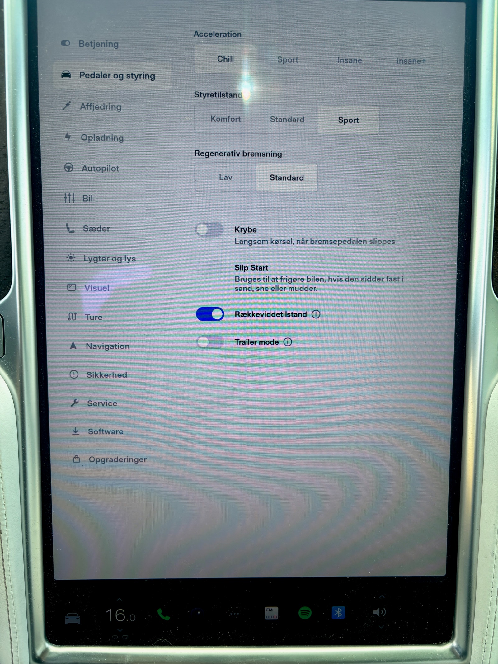 Tesla Model X til salg hos Nabilli
