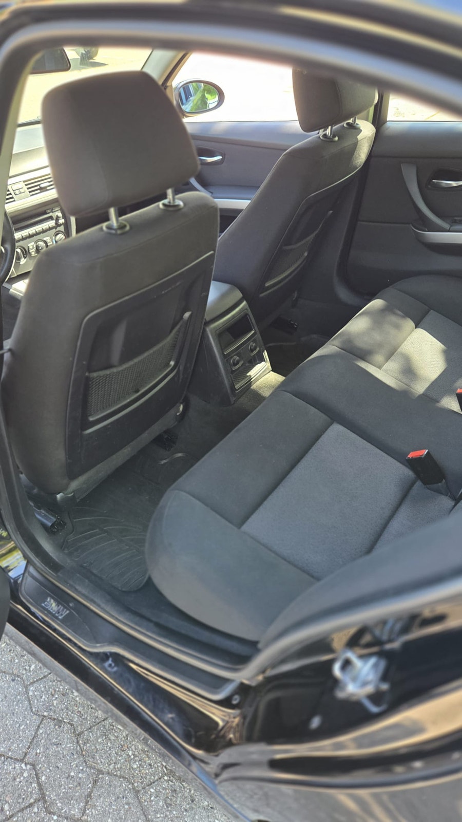 BMW 320i til salg hos Nabilli