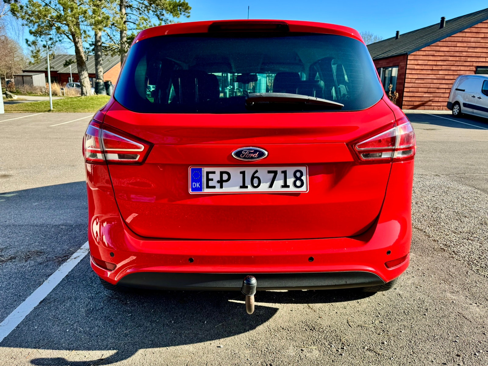 Ford B-MAX til salg hos Nabilli