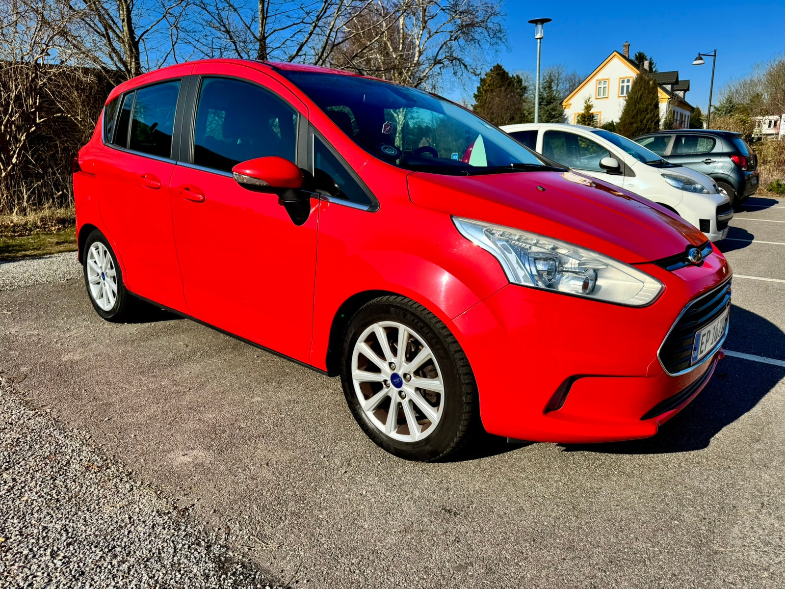 Ford B-MAX til salg hos Nabilli