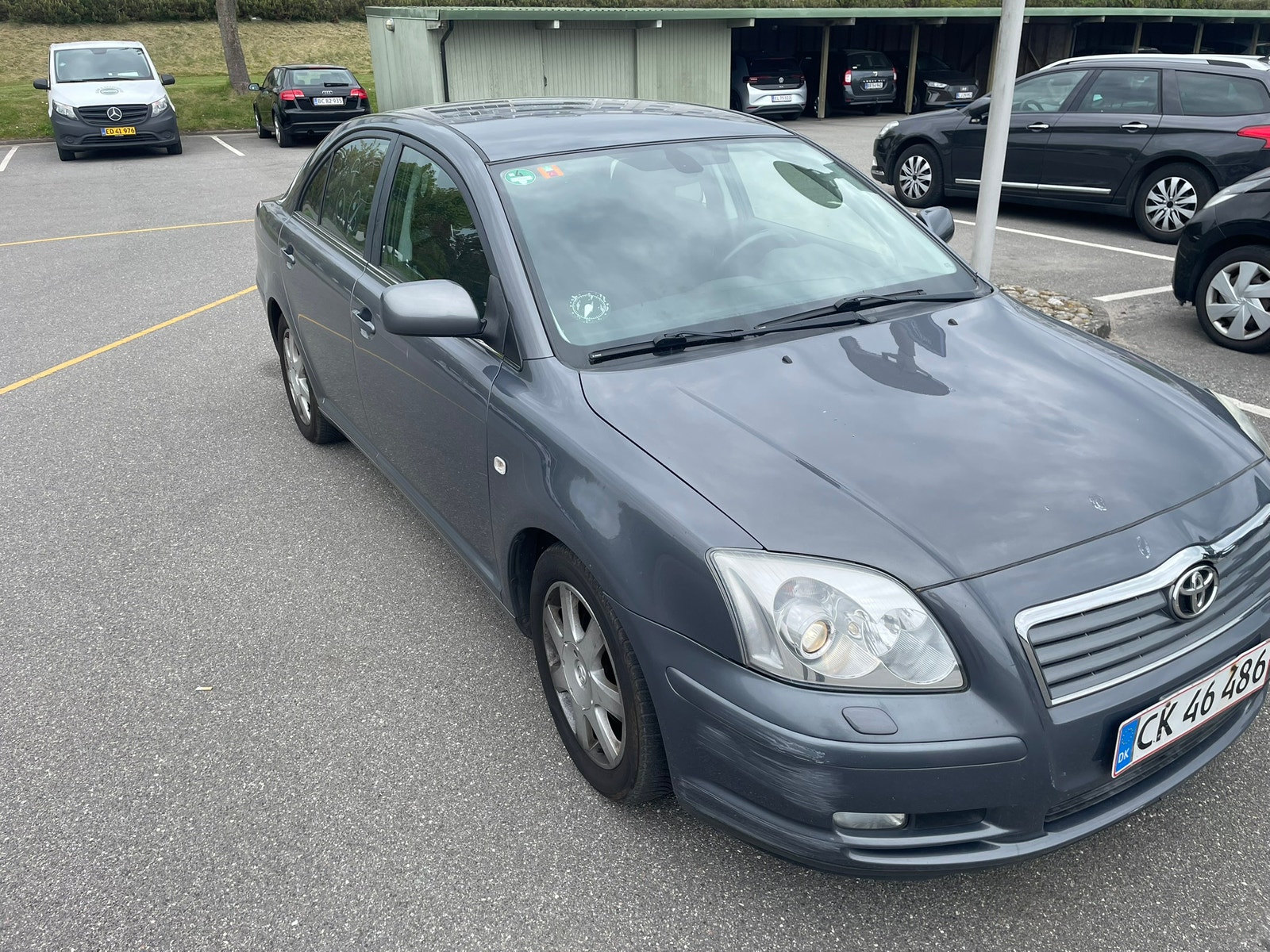 Toyota Avensis – billede 2