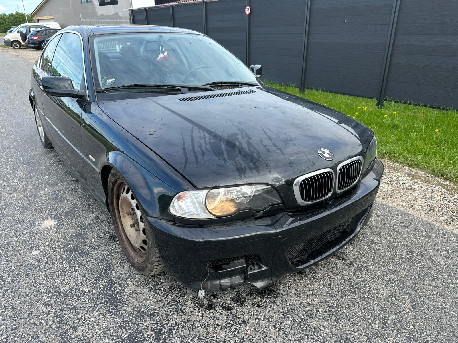 BMW 320i til salg hos Nabilli
