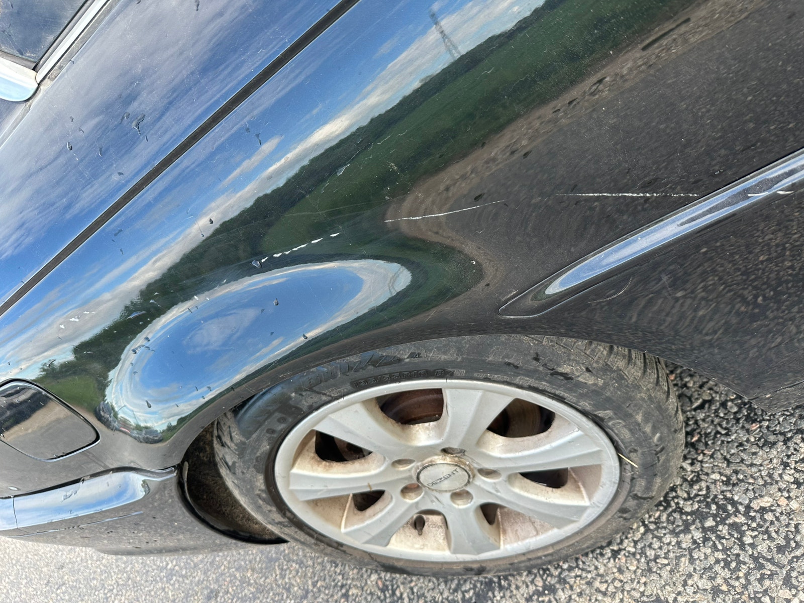BMW 320i til salg hos Nabilli
