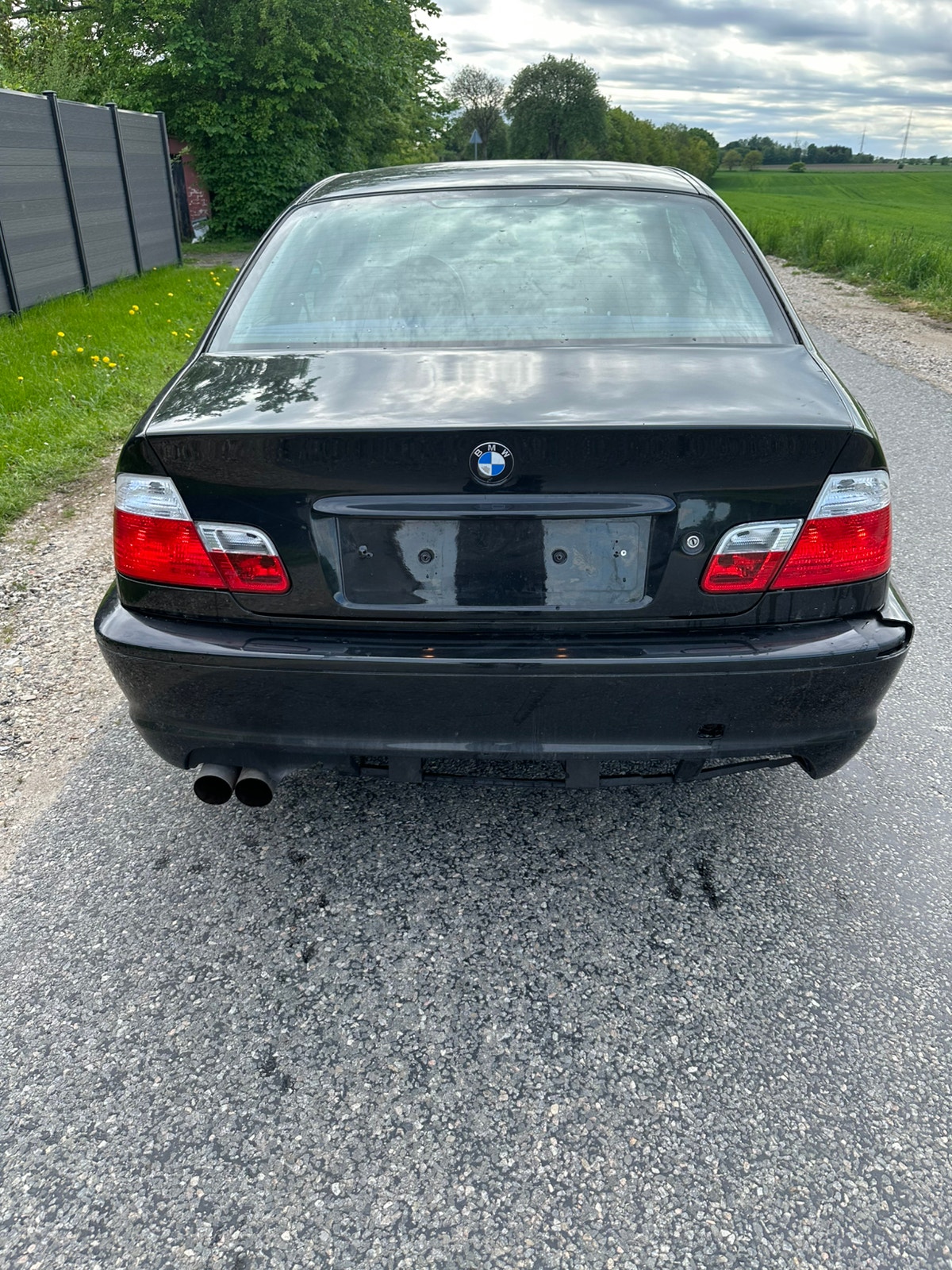 BMW 320i til salg hos Nabilli