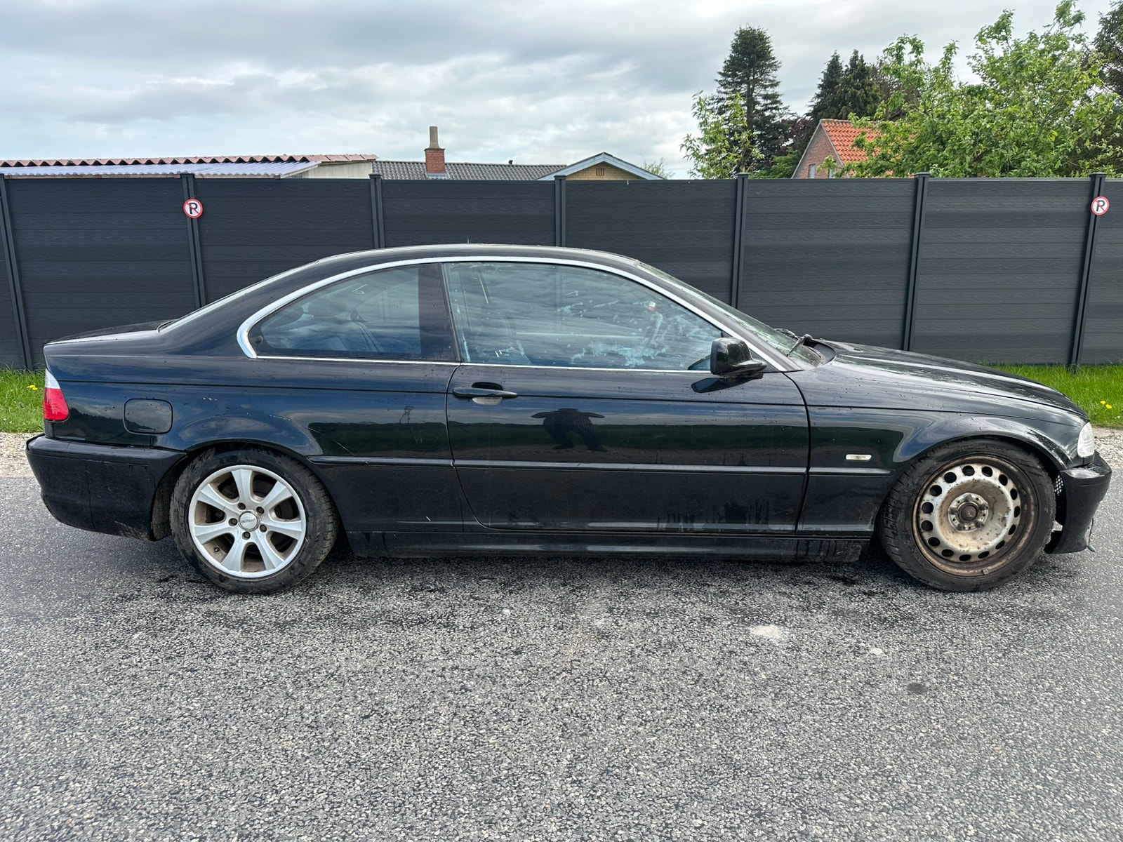 BMW 320i til salg hos Nabilli