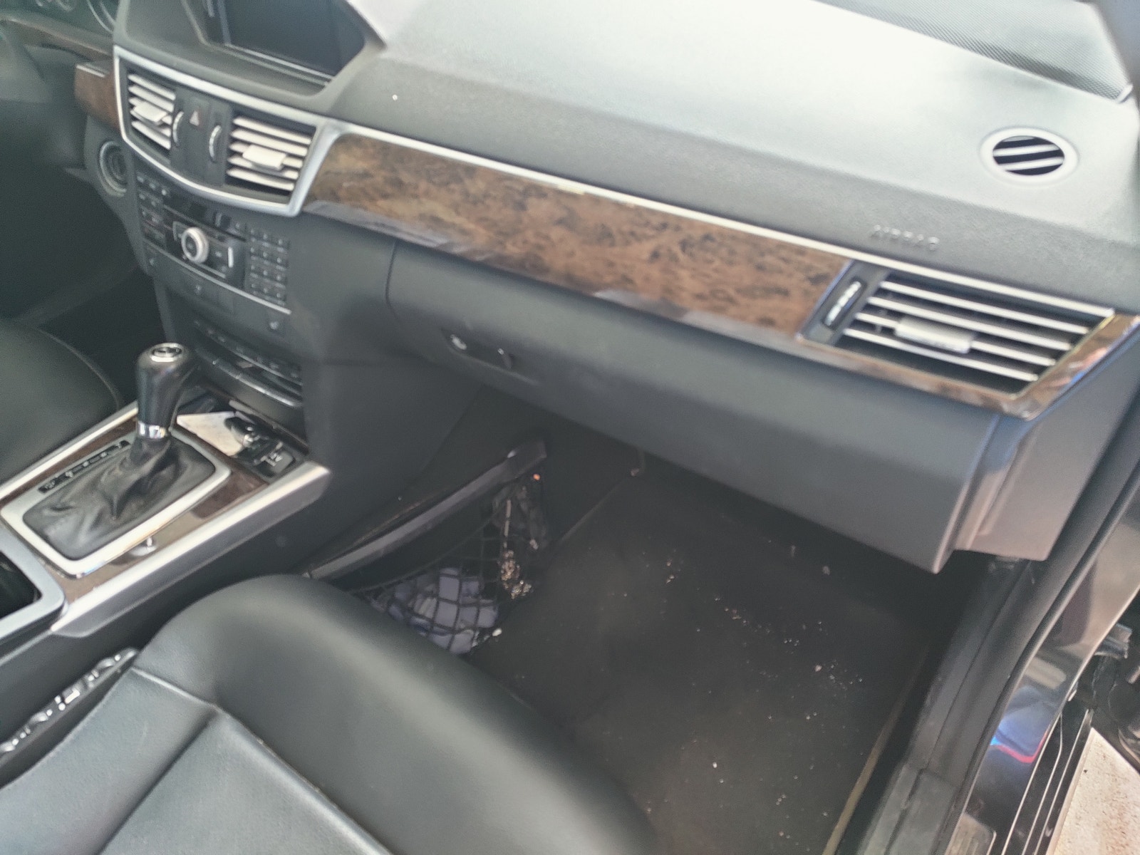 Mercedes E200 til salg hos Nabilli