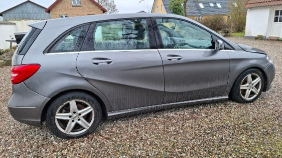 Mercedes B180 til salg hos Nabilli