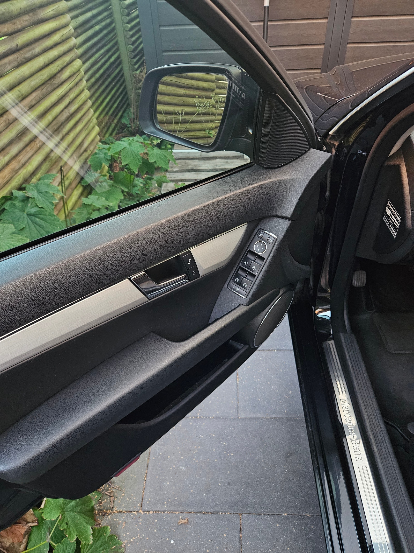 Mercedes C180 til salg hos Nabilli