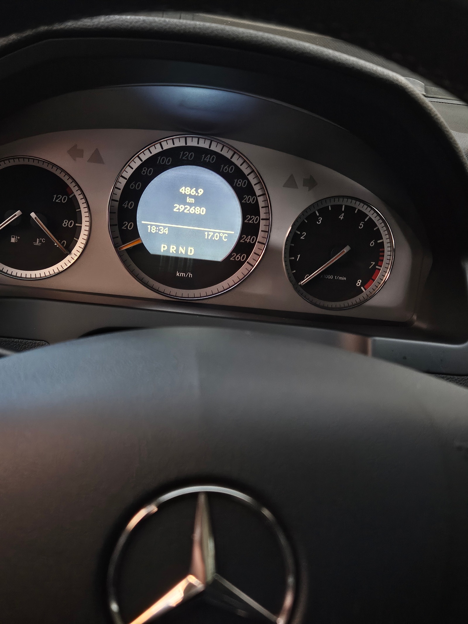 Mercedes C180 til salg hos Nabilli