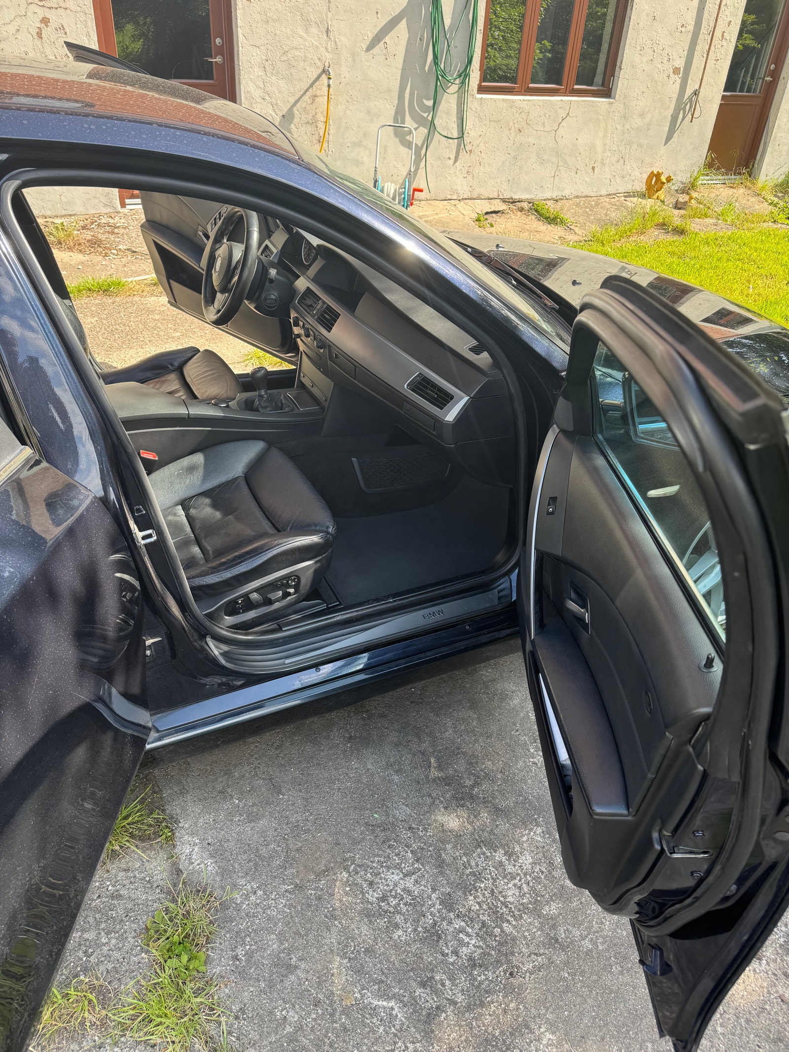 BMW 523i til salg hos Nabilli
