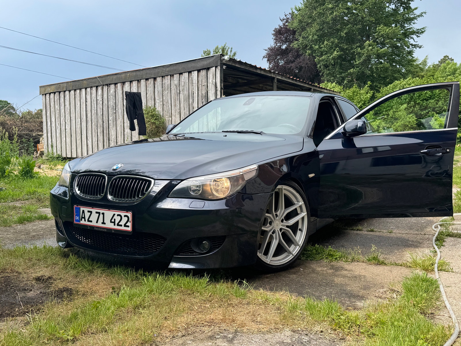 BMW 523i til salg hos Nabilli