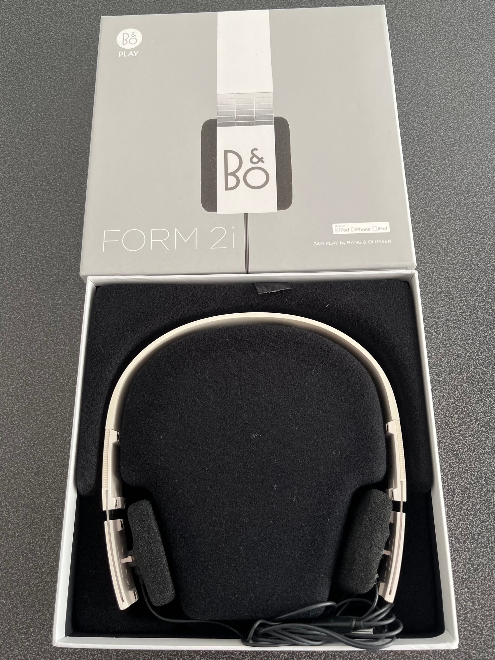 Bang & Olufsen Form 2i hovedtelefoner hvid | DBA