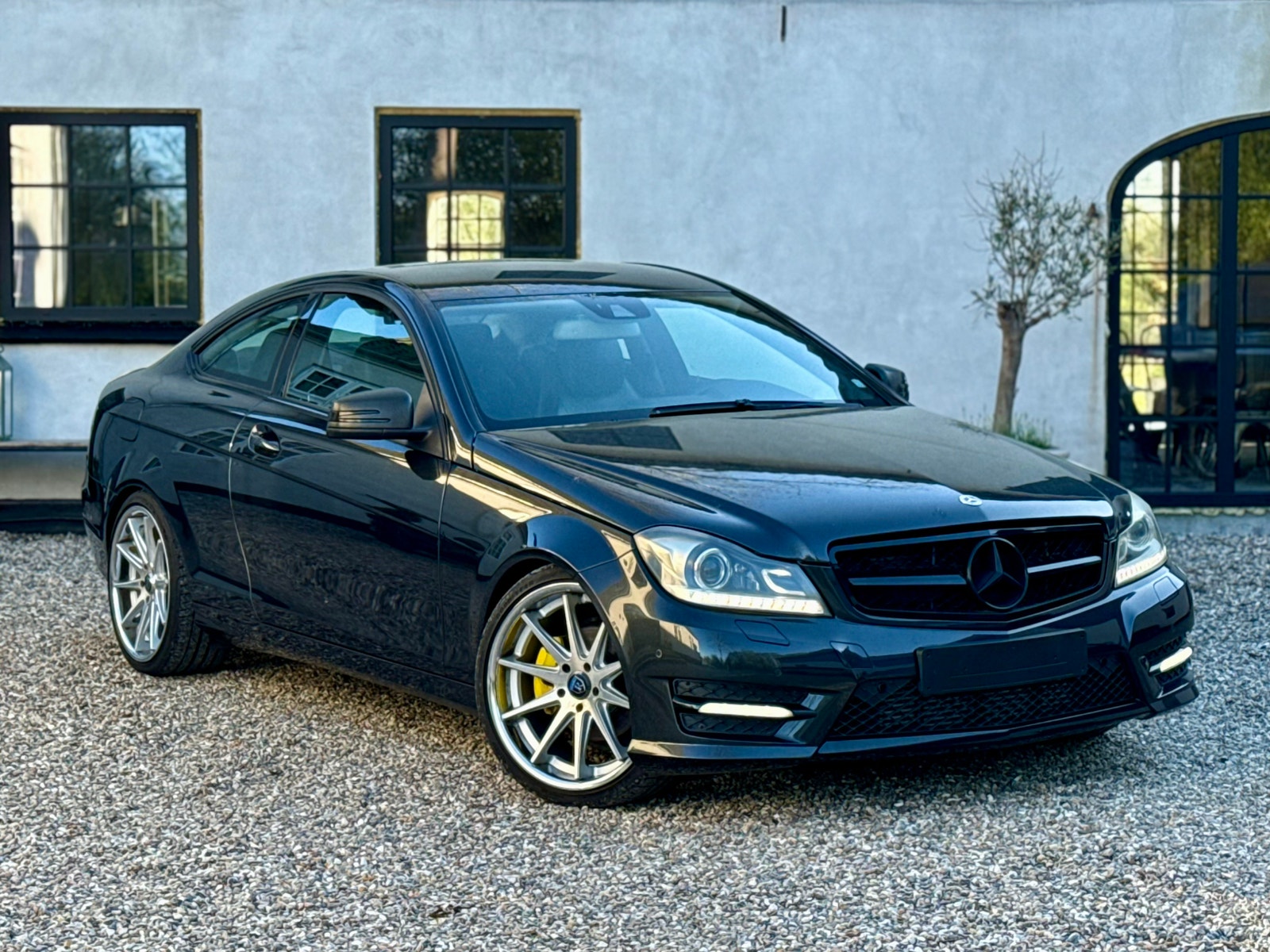 Mercedes C220 til salg hos Nabilli