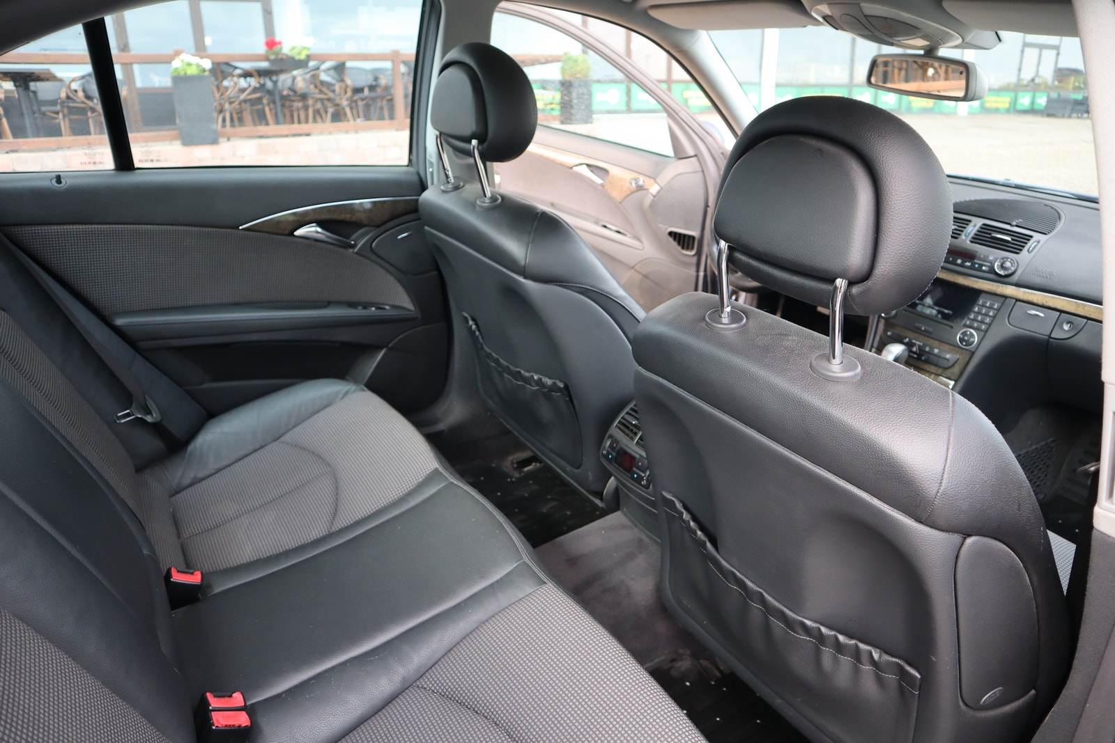Mercedes E320 til salg hos Nabilli
