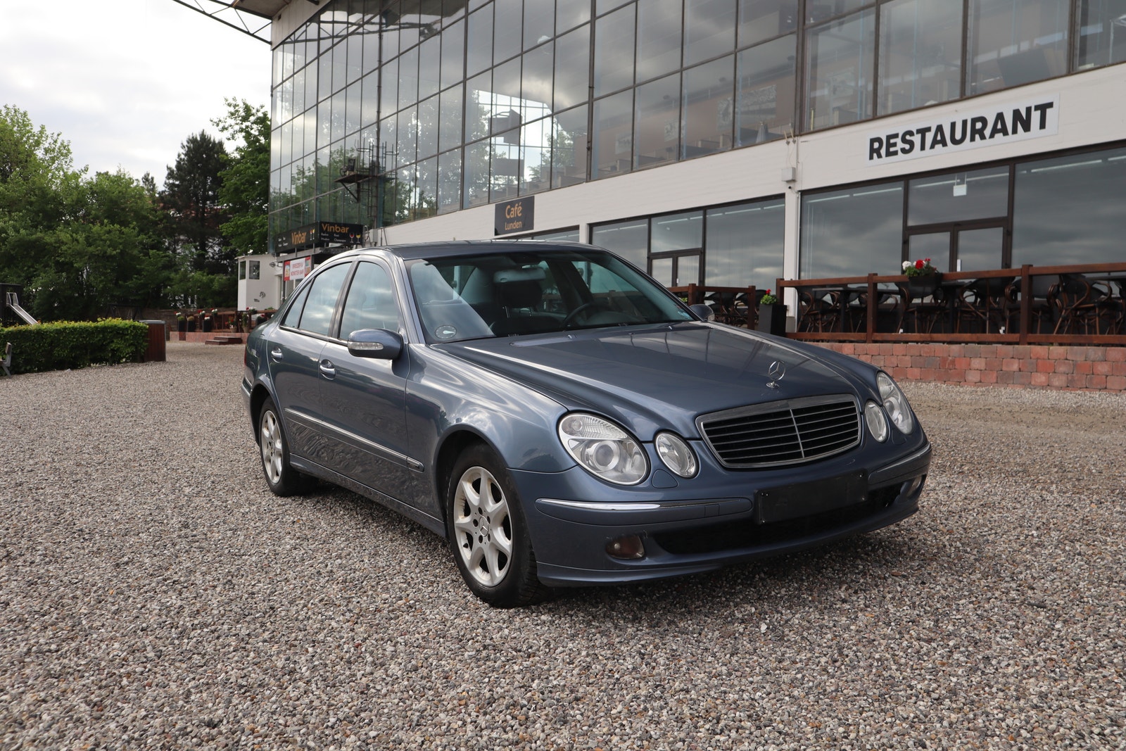 Mercedes E320 til salg hos Nabilli