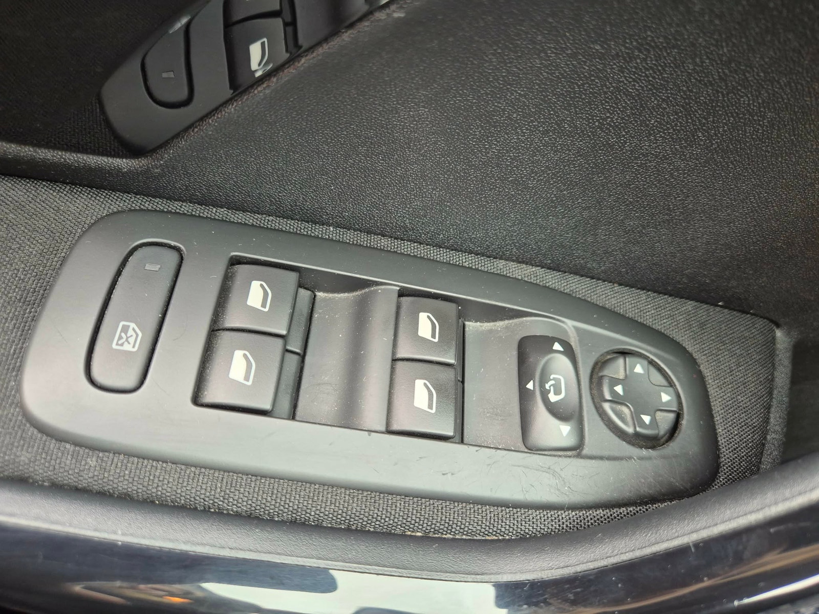 Peugeot 208 – billede 11
