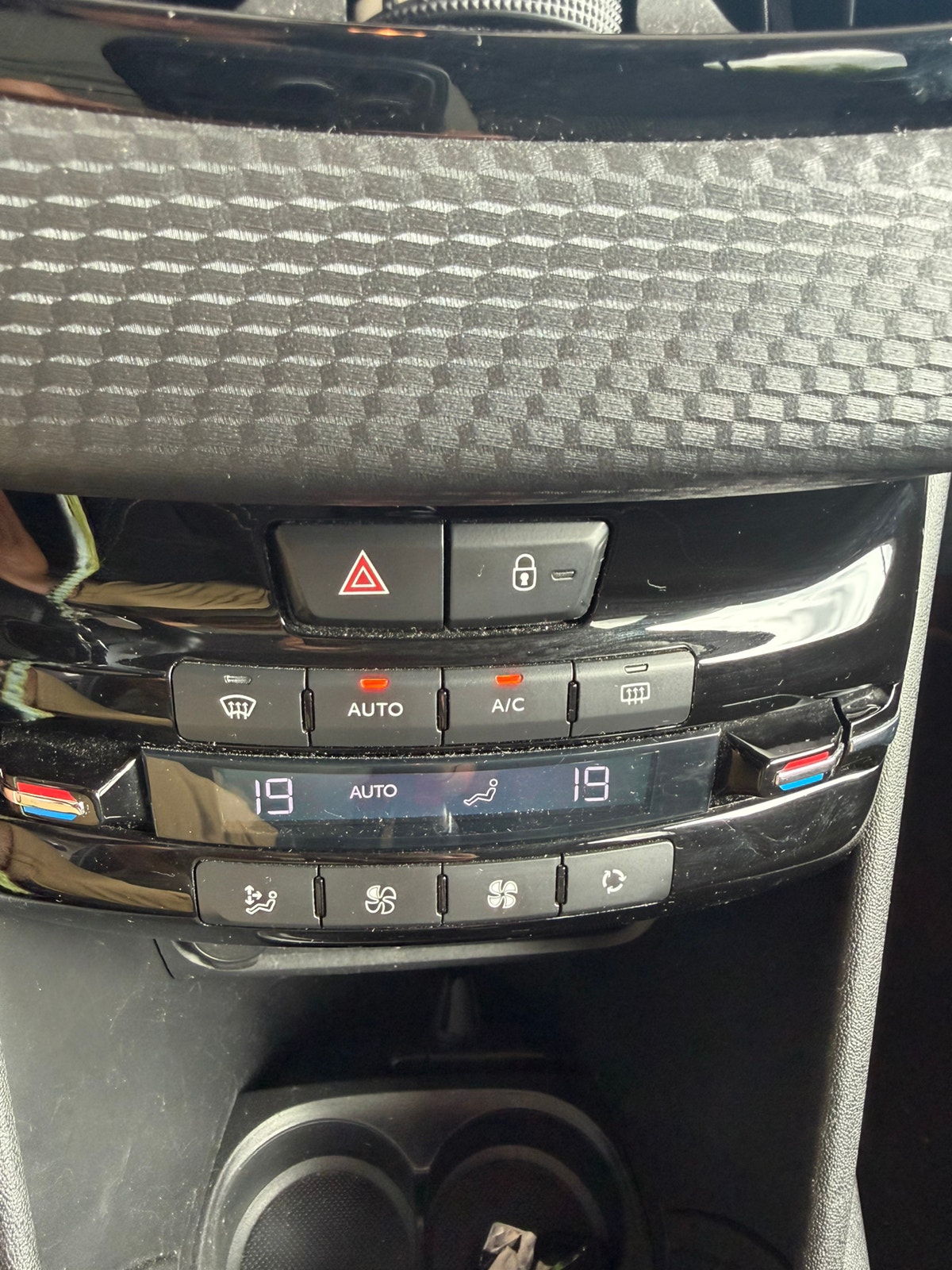 Peugeot 208 – billede 4