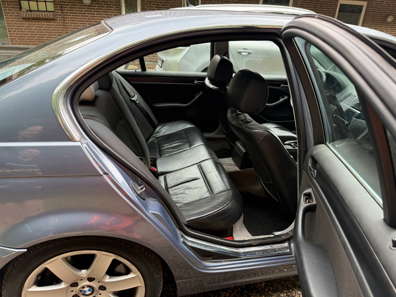 BMW 330d til salg hos Nabilli