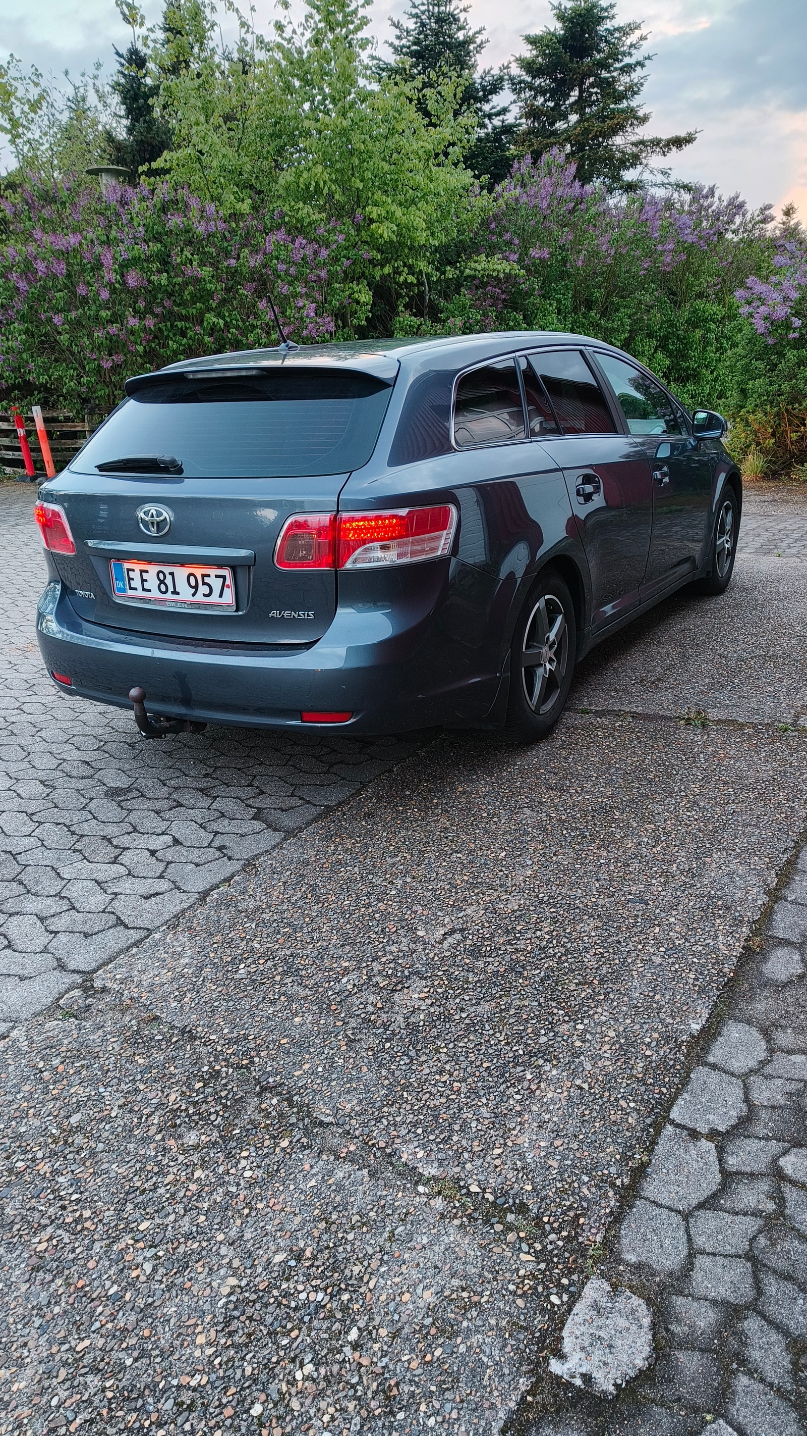 Toyota Avensis – billede 4