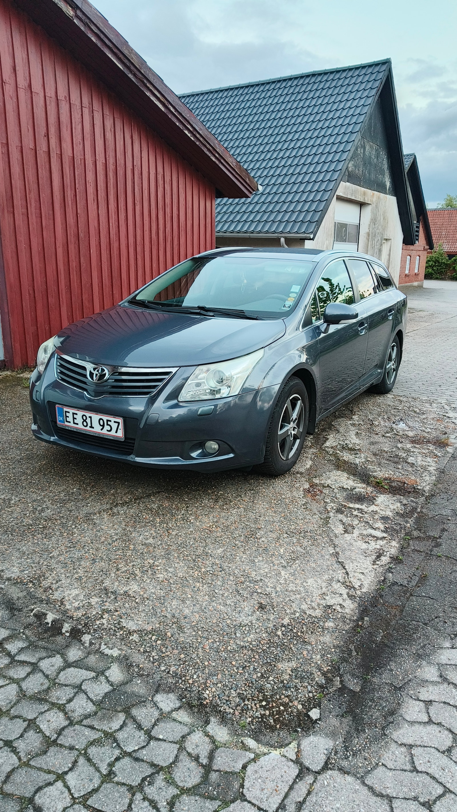 Toyota Avensis – billede 13