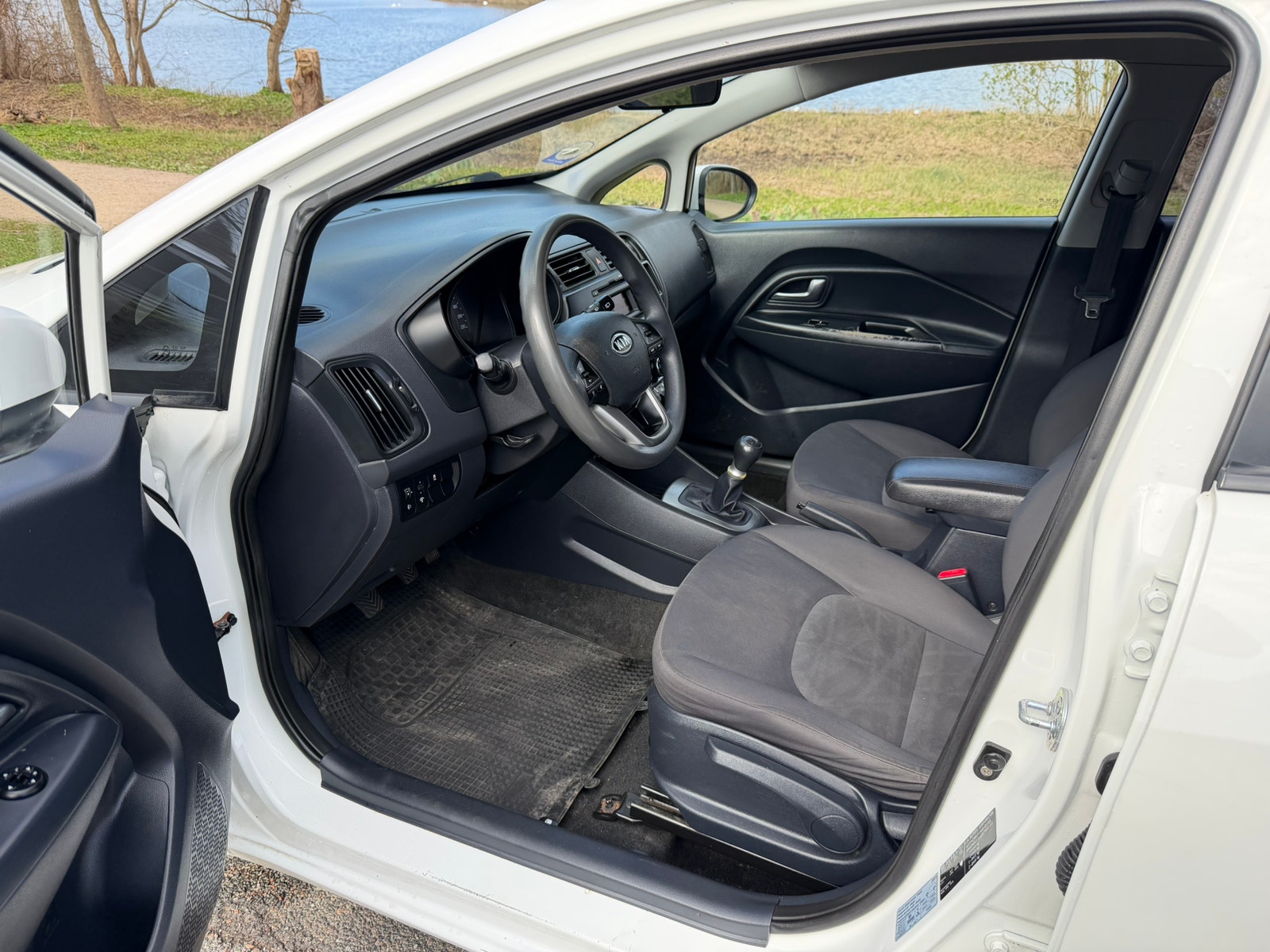 Kia Rio – billede 8