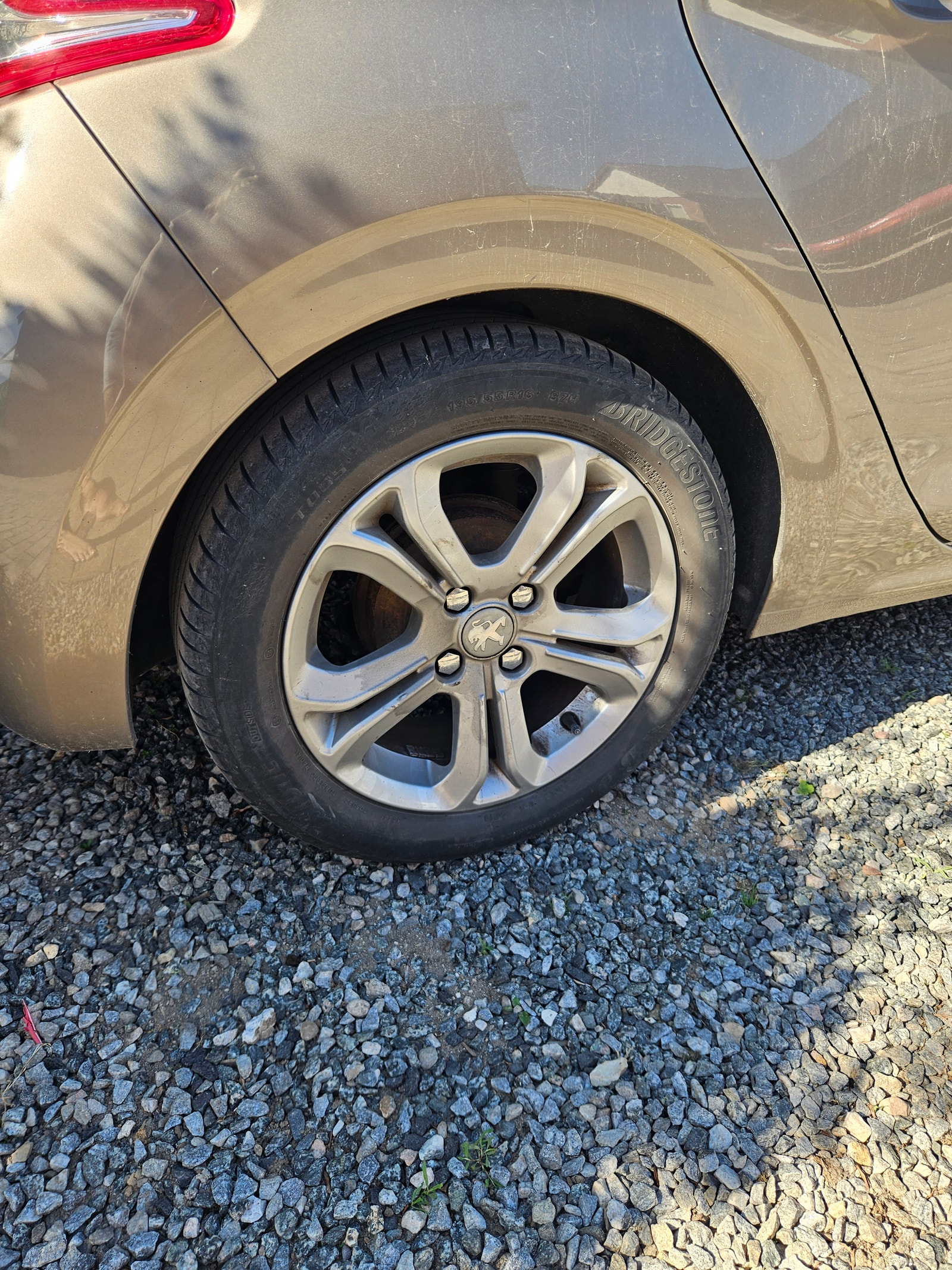 Peugeot 208 til salg hos Nabilli