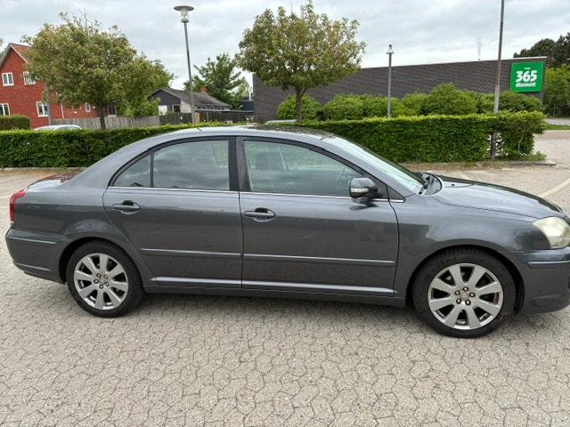 Toyota Avensis – billede 11