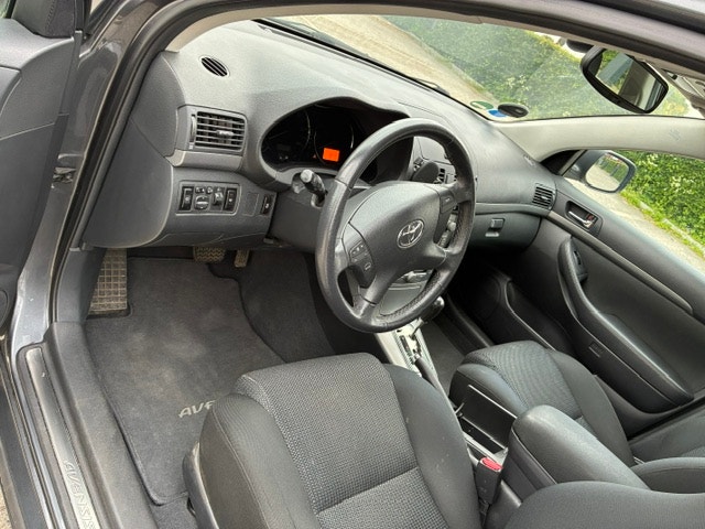 Toyota Avensis – billede 13