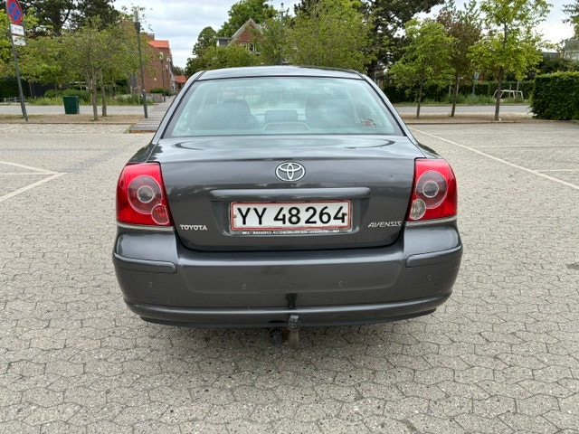 Toyota Avensis – billede 14