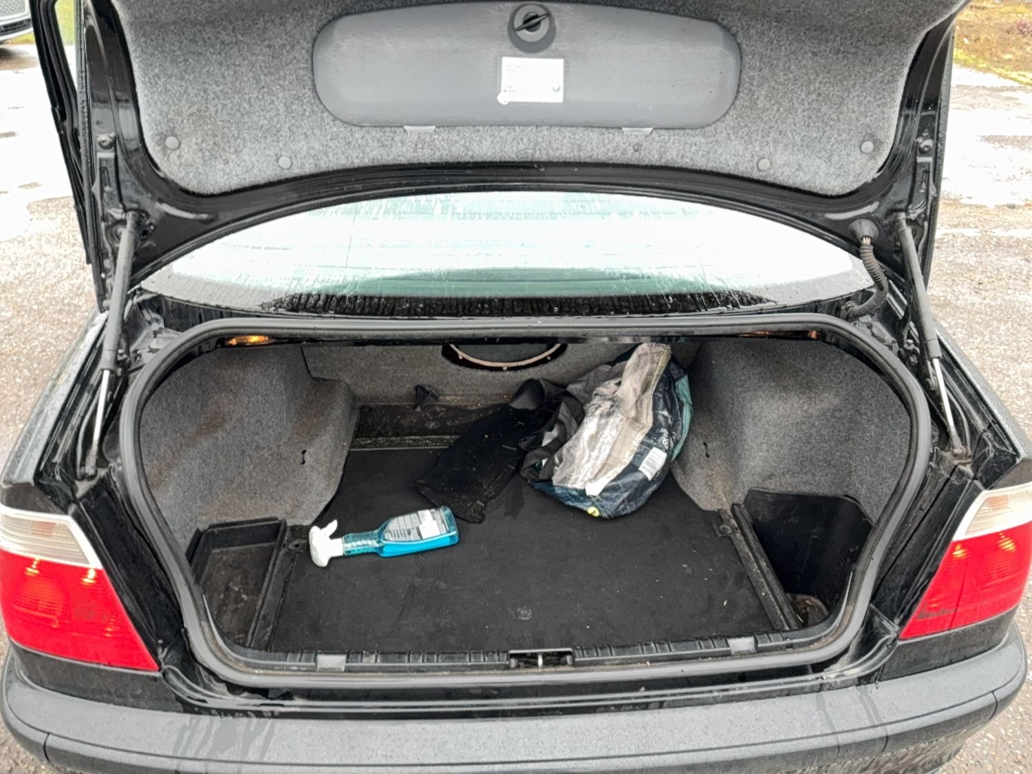 BMW 318i – billede 12