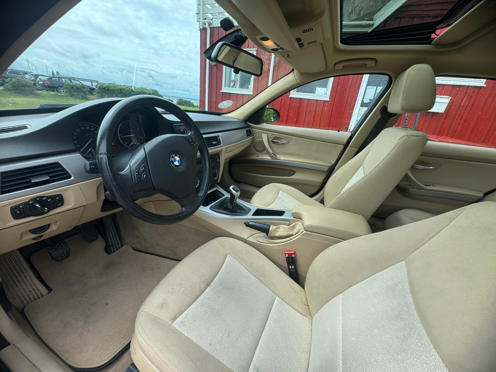 BMW 318d til salg hos Nabilli
